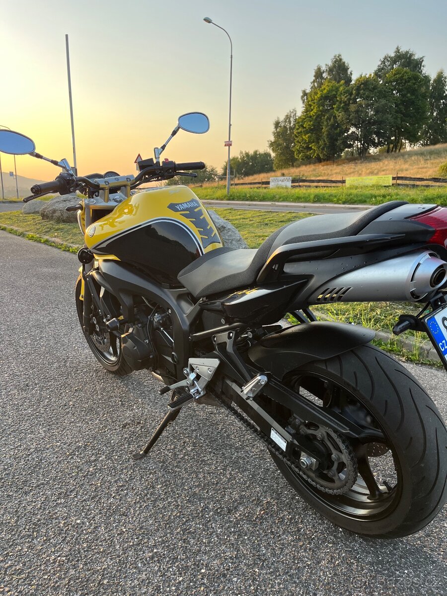 Yamaha fazer 600 - 4