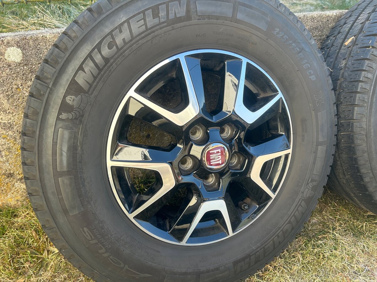 Alukola Fiat Ducato pneu Michelin 225/75 r16 - 4