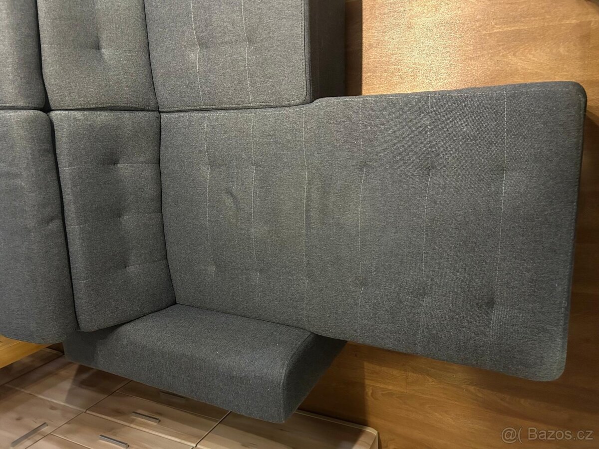 Velká sedací souprava ve tvaru U - 4