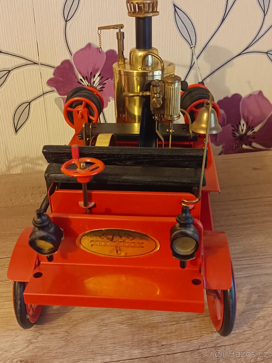 Prodám parní luxusní hasičské auto - 4