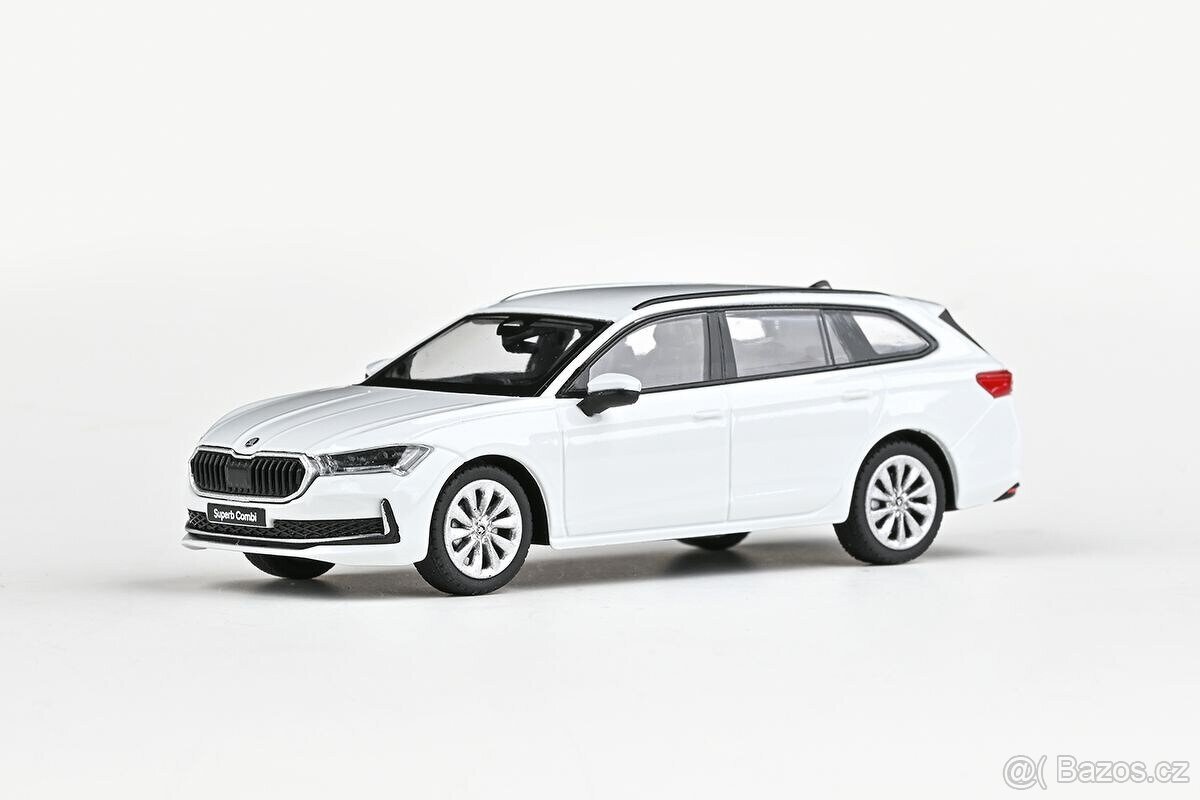 Škoda Superb IV Combi (2023) 1:43 Abrex - 4