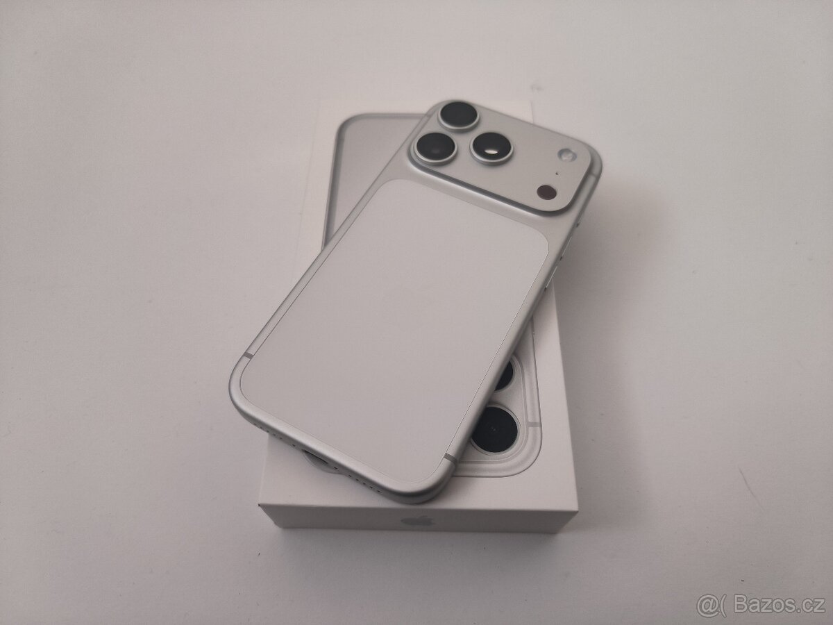 apple iphone 17 PRO 256gb Silver / 14 cyklov - 4