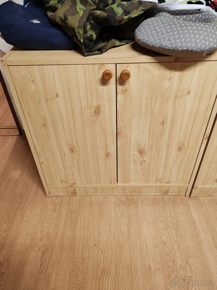 Šatní skříň - 4