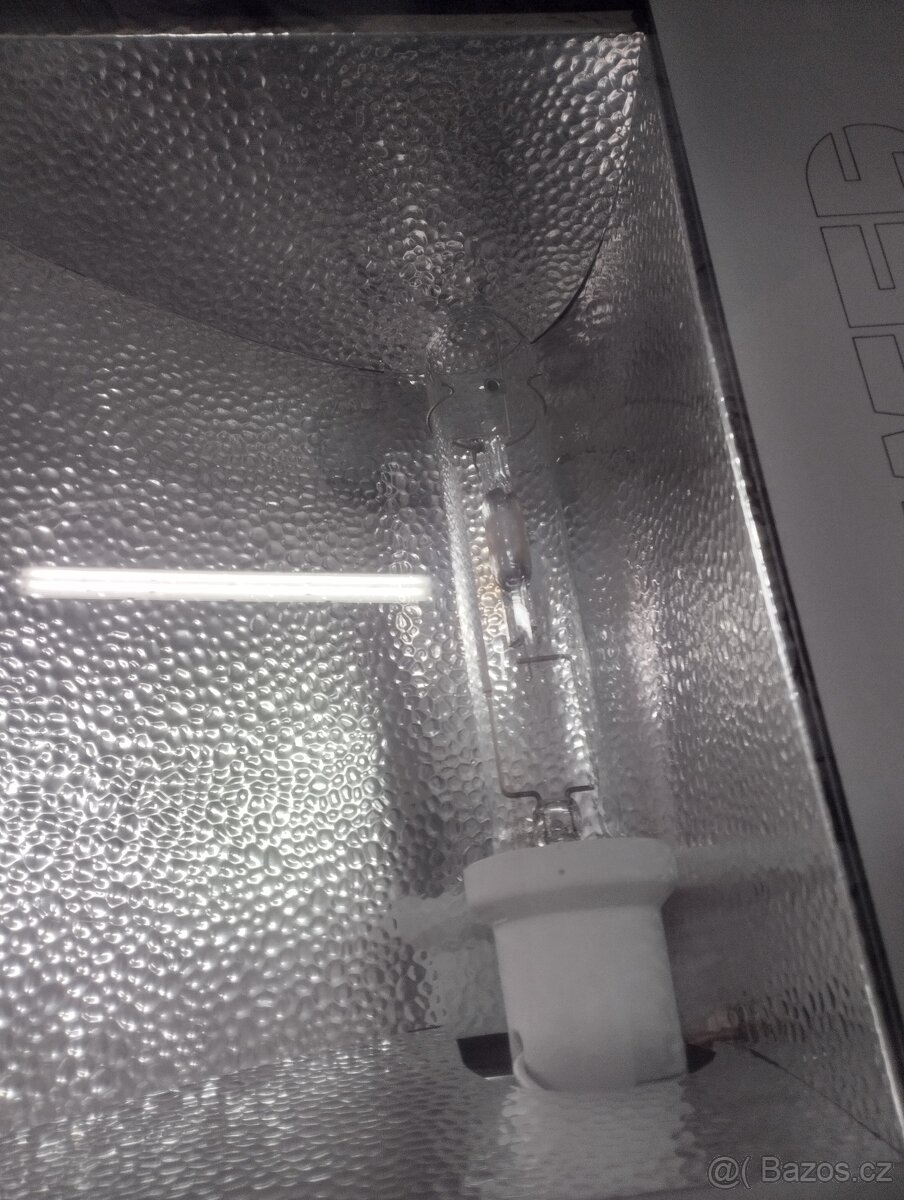 Vodotěsné reflektory vybojkove - 4