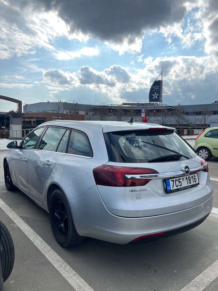 Opel Insignia - 4