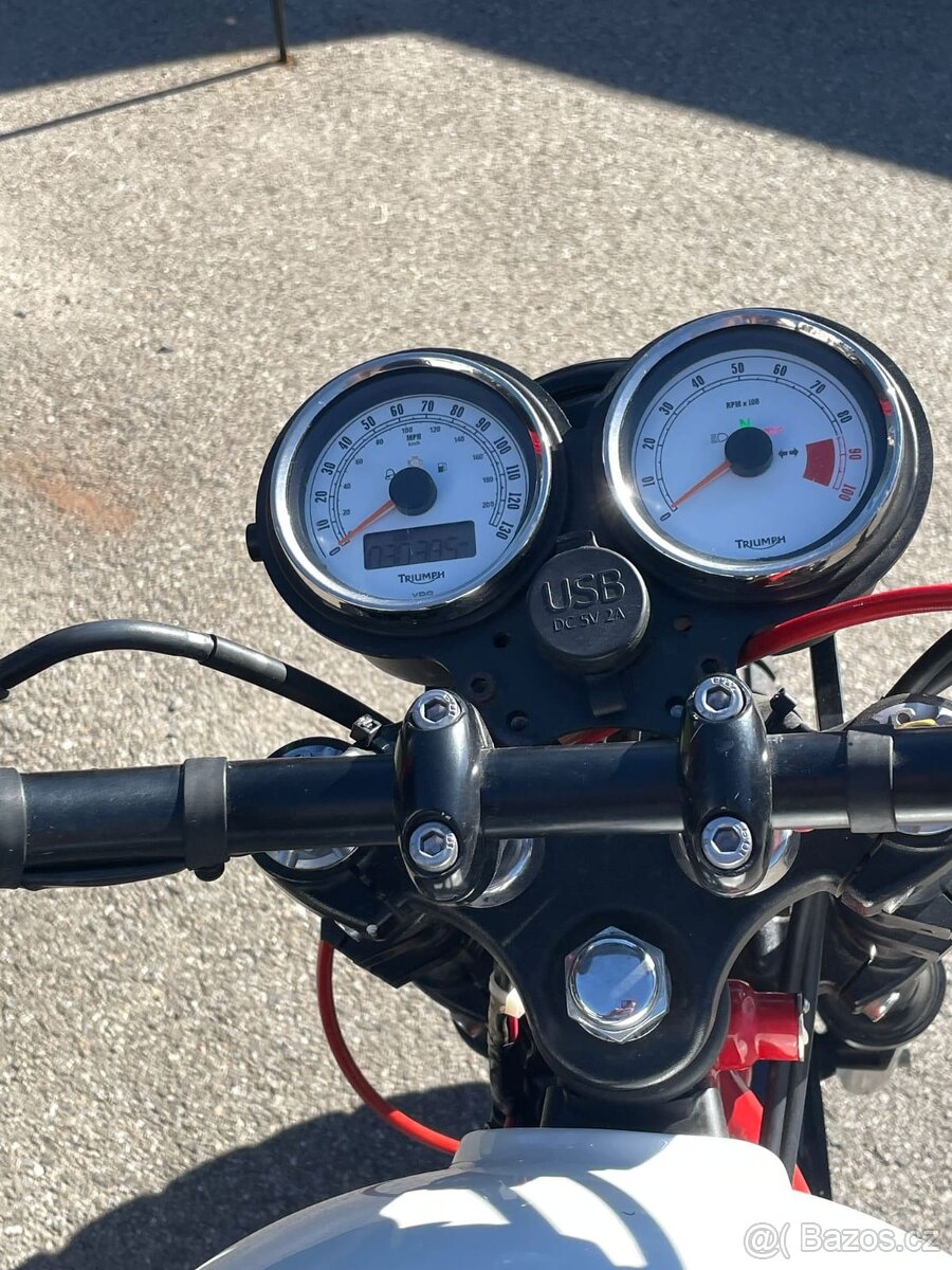 Triumph Thruxton - 4