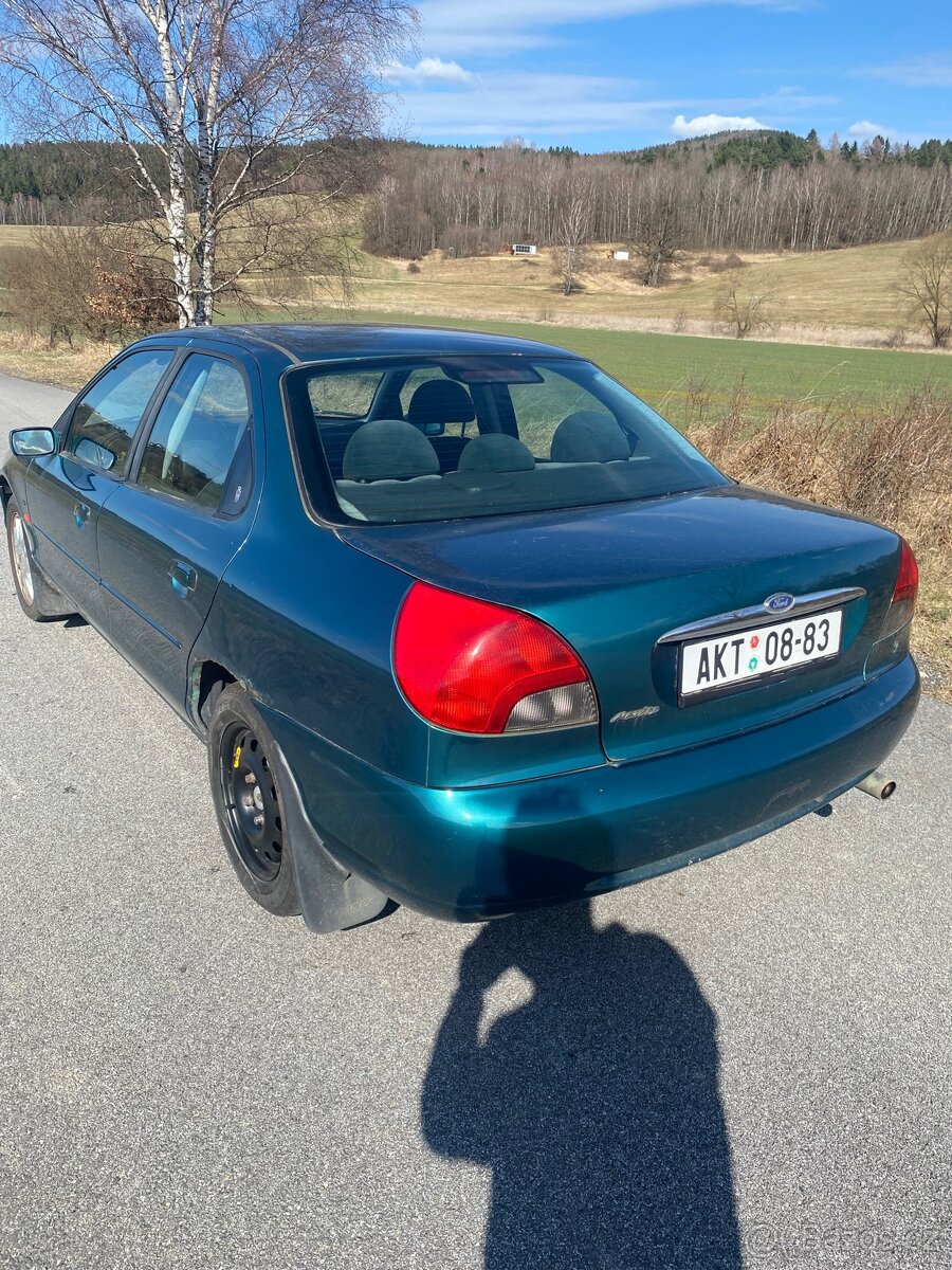 Ford Mondeo 2,5 v6 - 4
