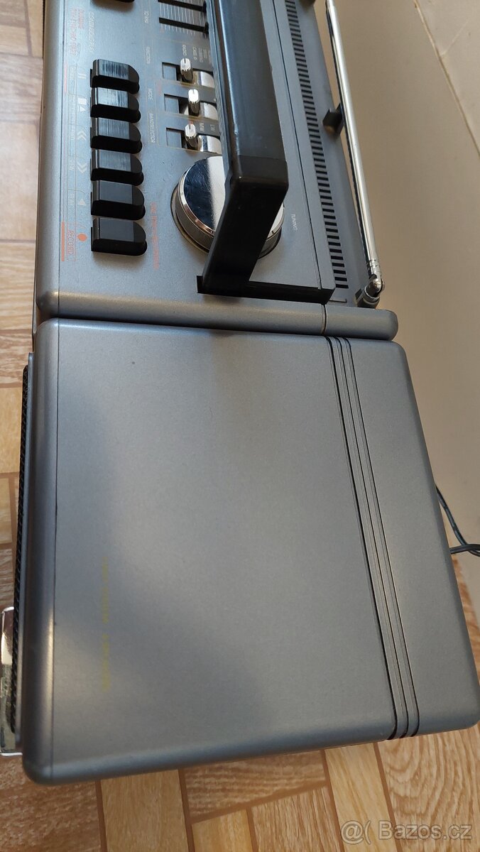 Magnetofon GRUNDIG - 4