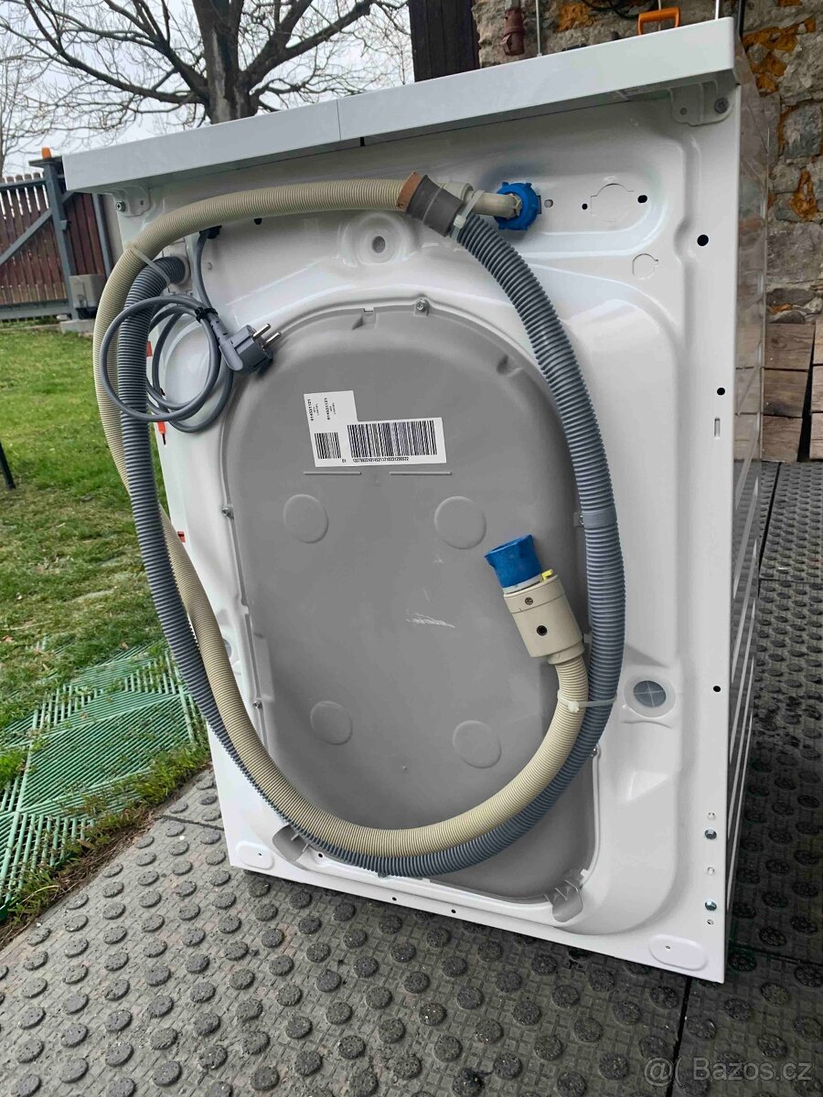 Pračka prádla AEG L7547FL - 4