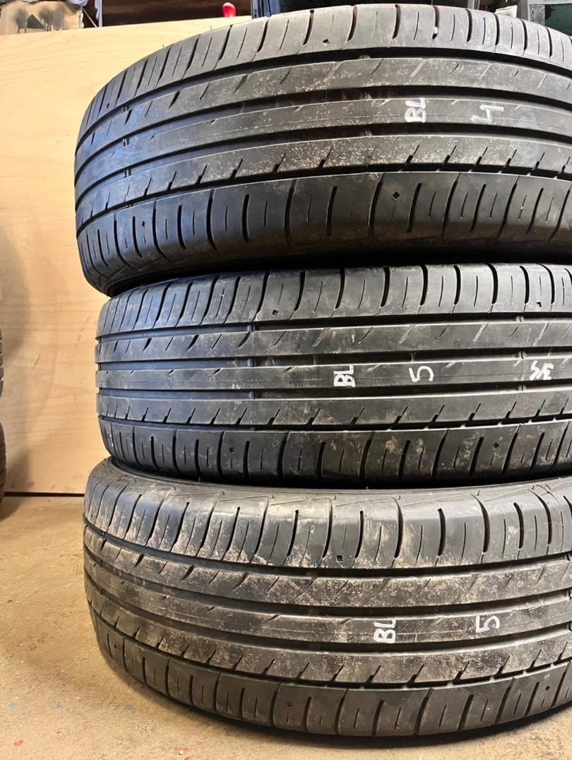 225/65 R17 102V letní pneu DOT 2017 - 4
