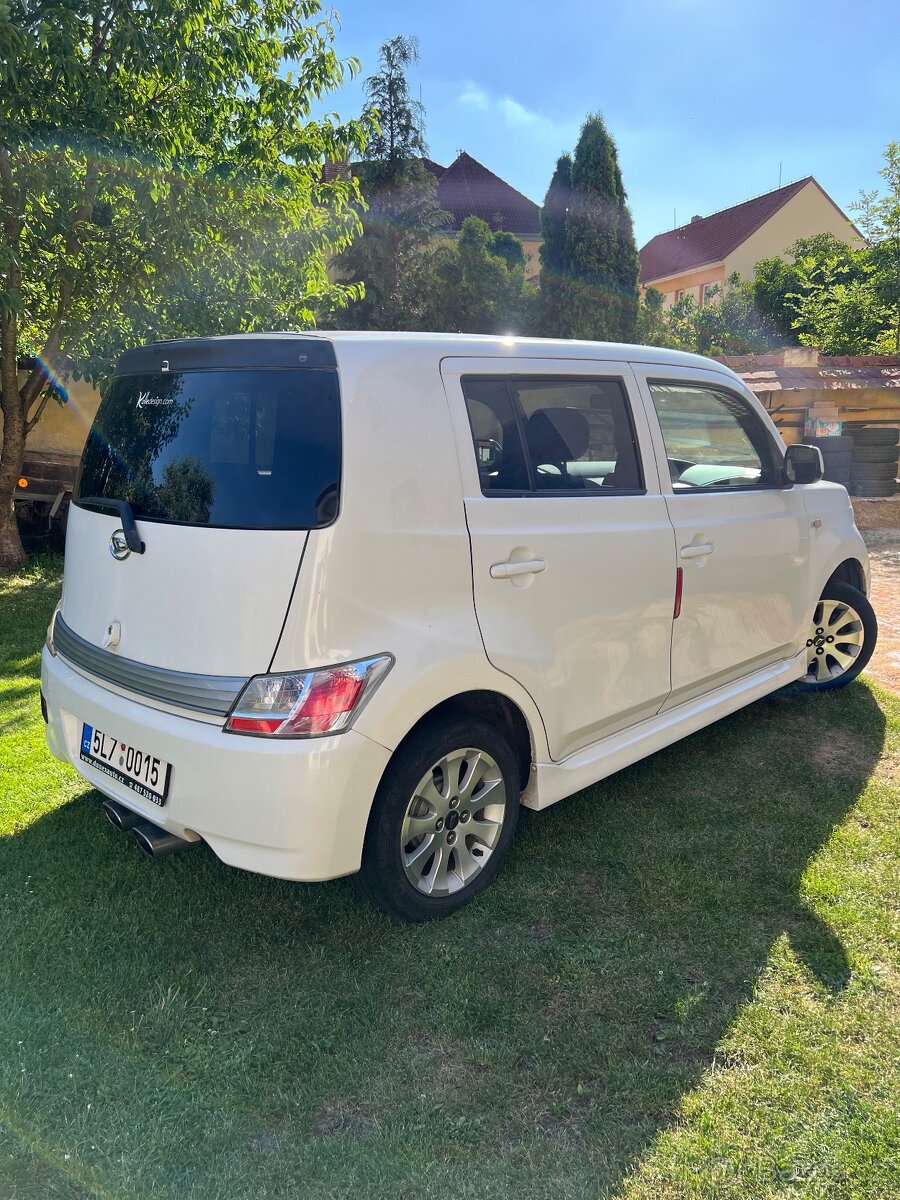 Daihatsu Materia 1.5 - 4