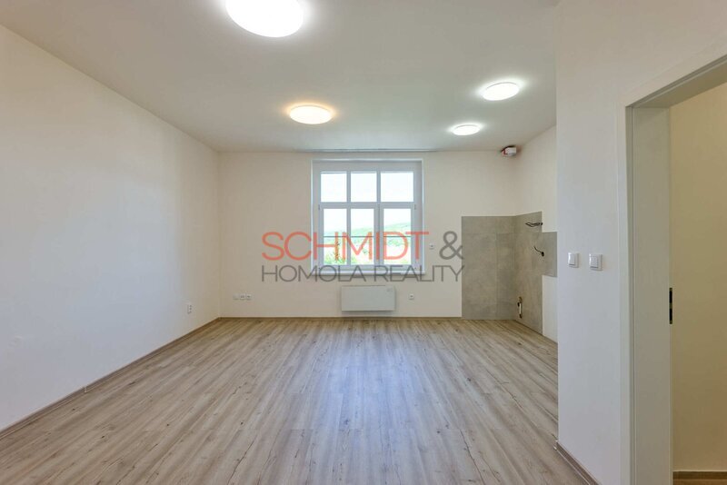 Pěkný světlý byt se zahrádkou Hustopeče - 4