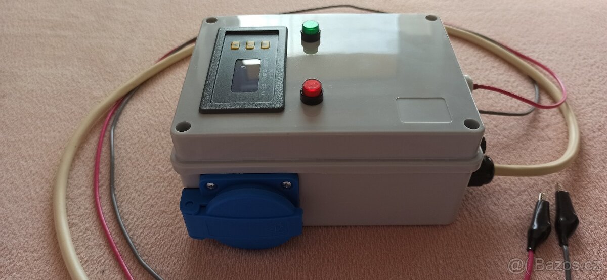 Nabíječka 12-24-48V FVE ostrovní, kontrolér - 4