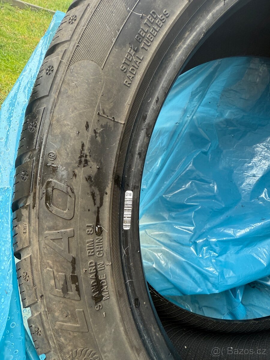 4x zimní pneu 245/45 R18 100H velmi dobrý stav - 4