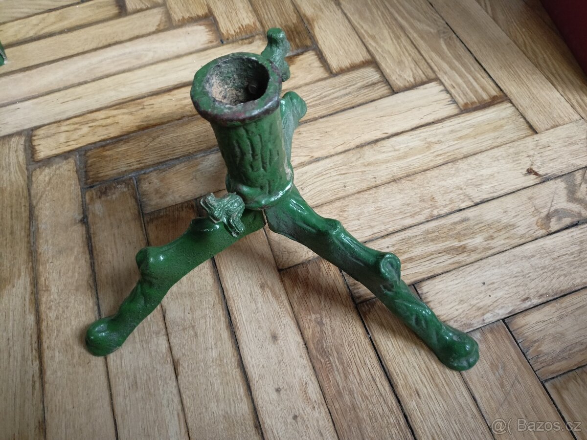 Stojánek na stromek litinový - 4