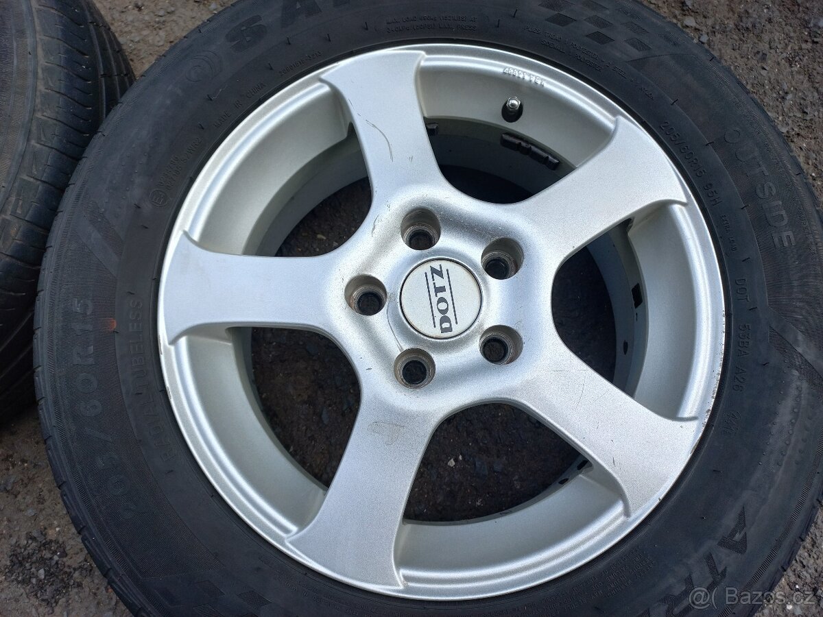 Sada ALU kol Dotz 205/60R15 letní - 4