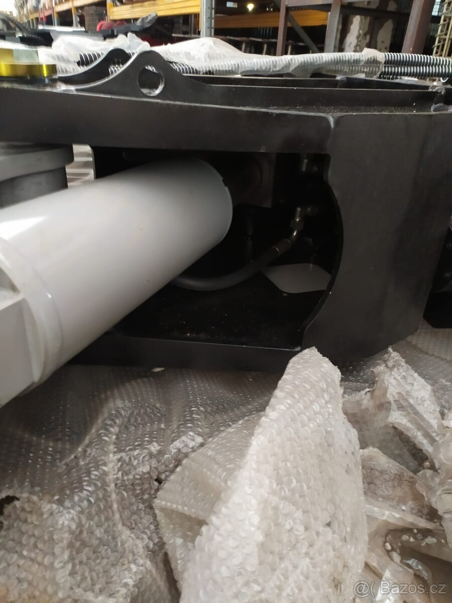 Demoliční, vydrcovací nůžky s otočí Hardy , 8-12t, - 4