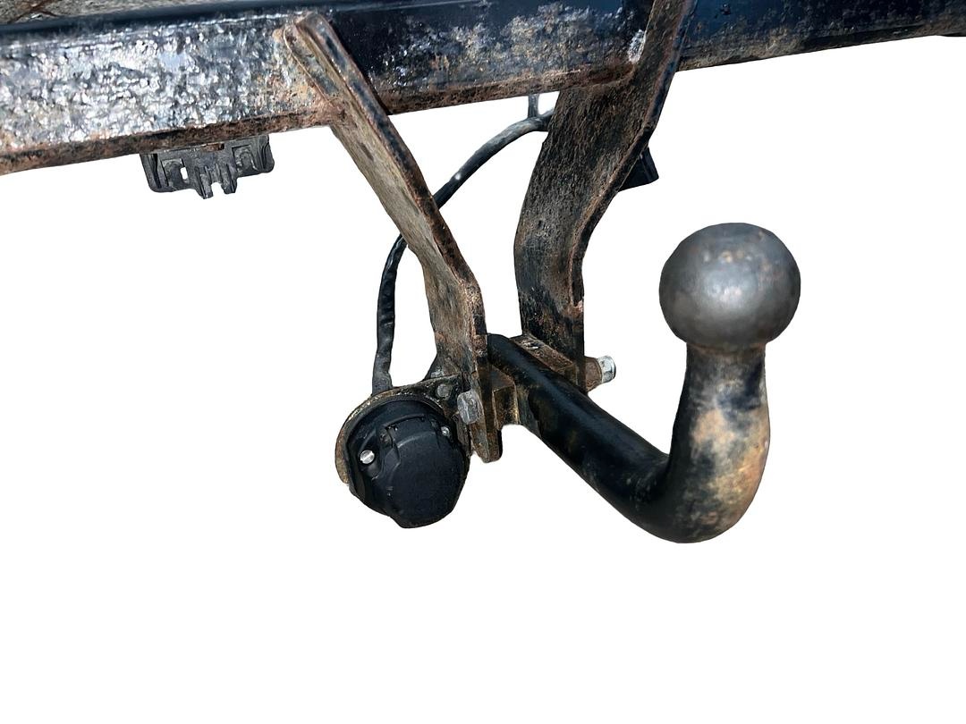 Tažné zařízení pevné Audi Q5 8R r.v. 2010 - 4