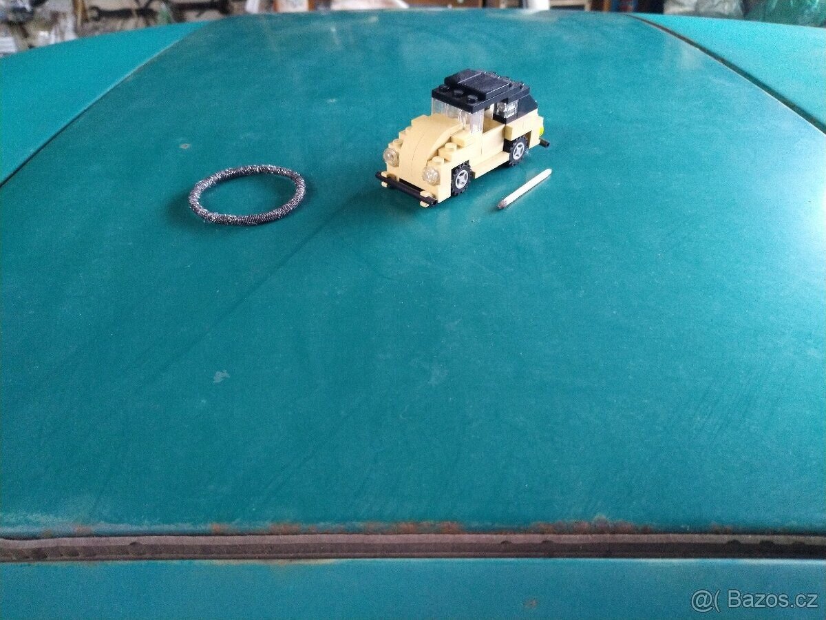 Prodám nekompletní VW Brouk 1303 - 4