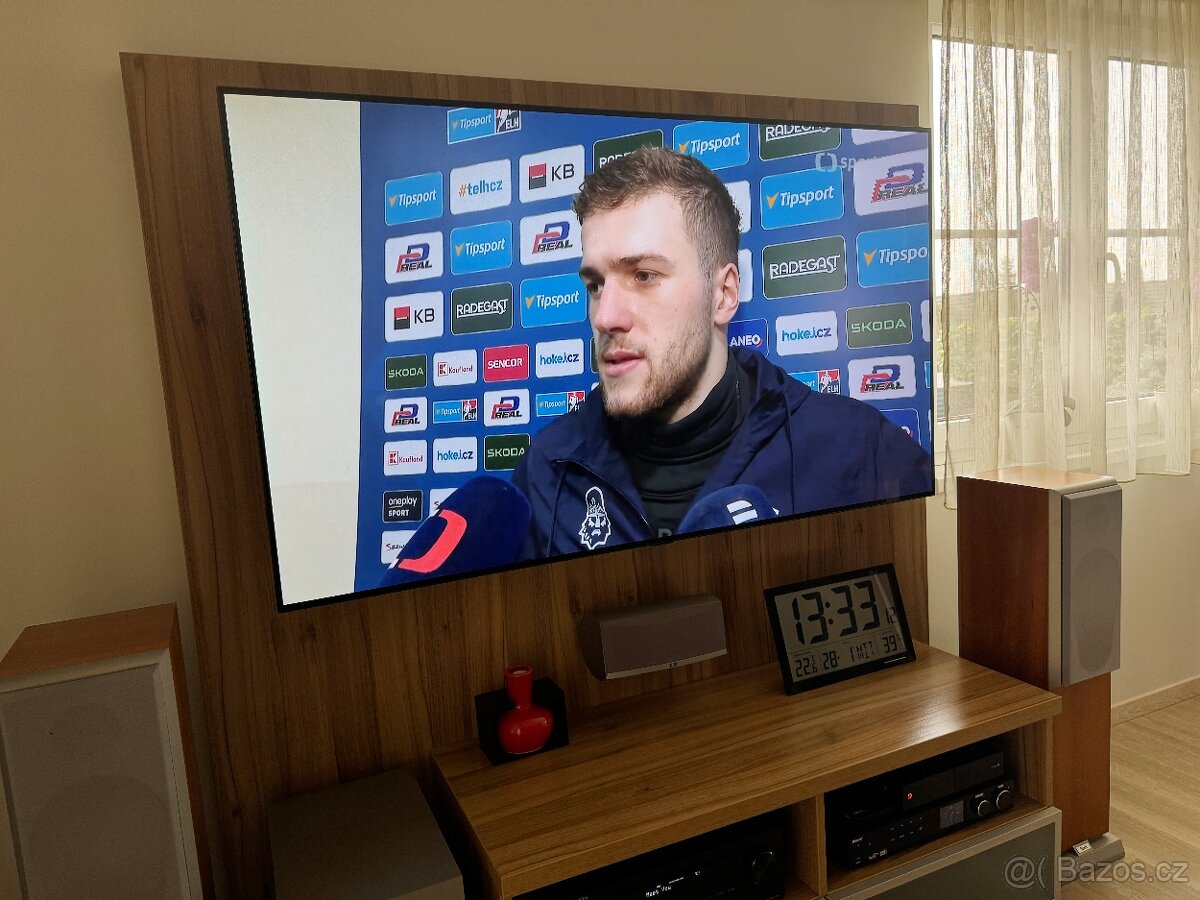 LG OLED 65” model B8 - 4