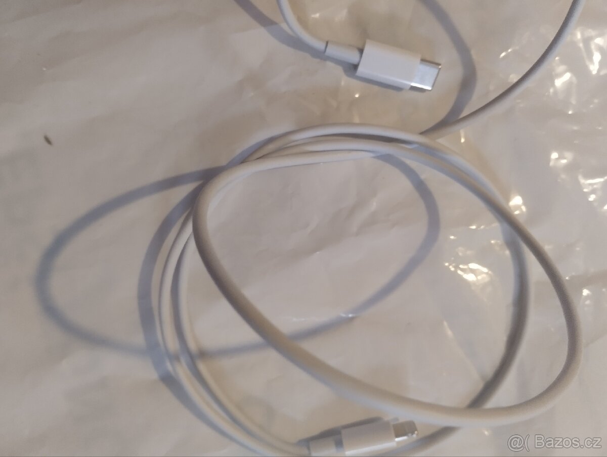 Prodávám nabíječku - 4