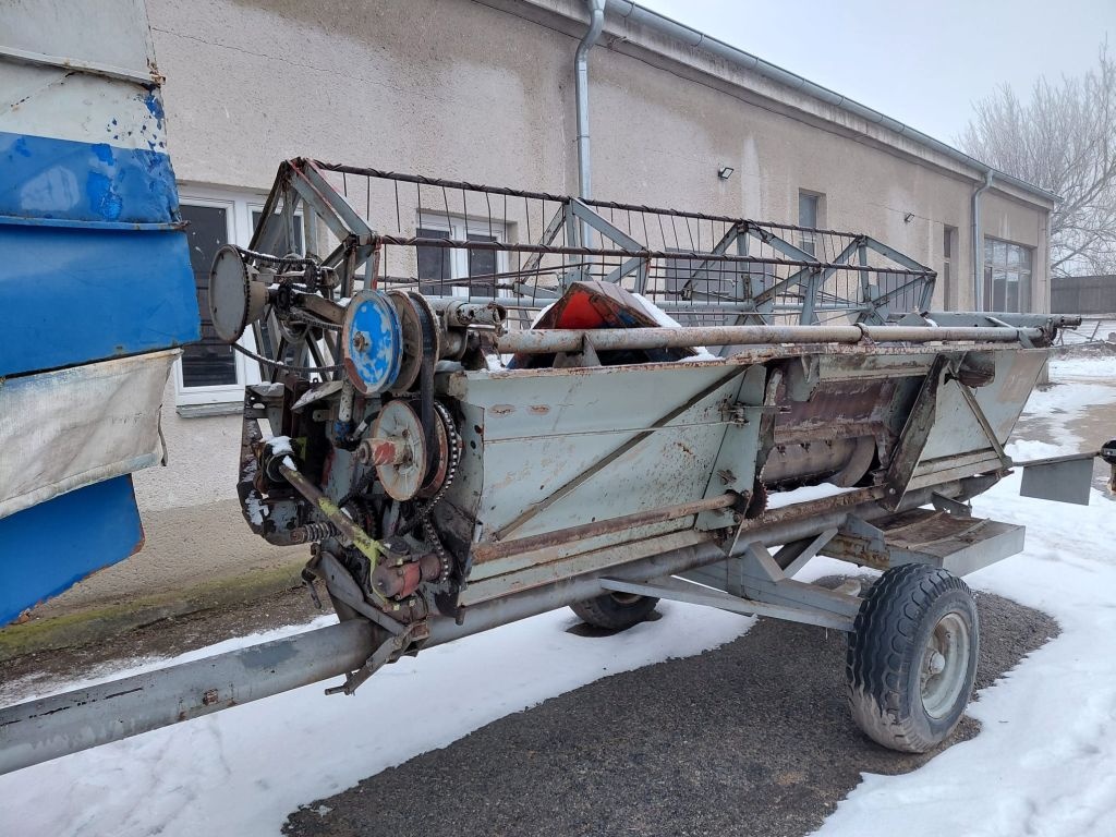 Kombajn E512 - 4