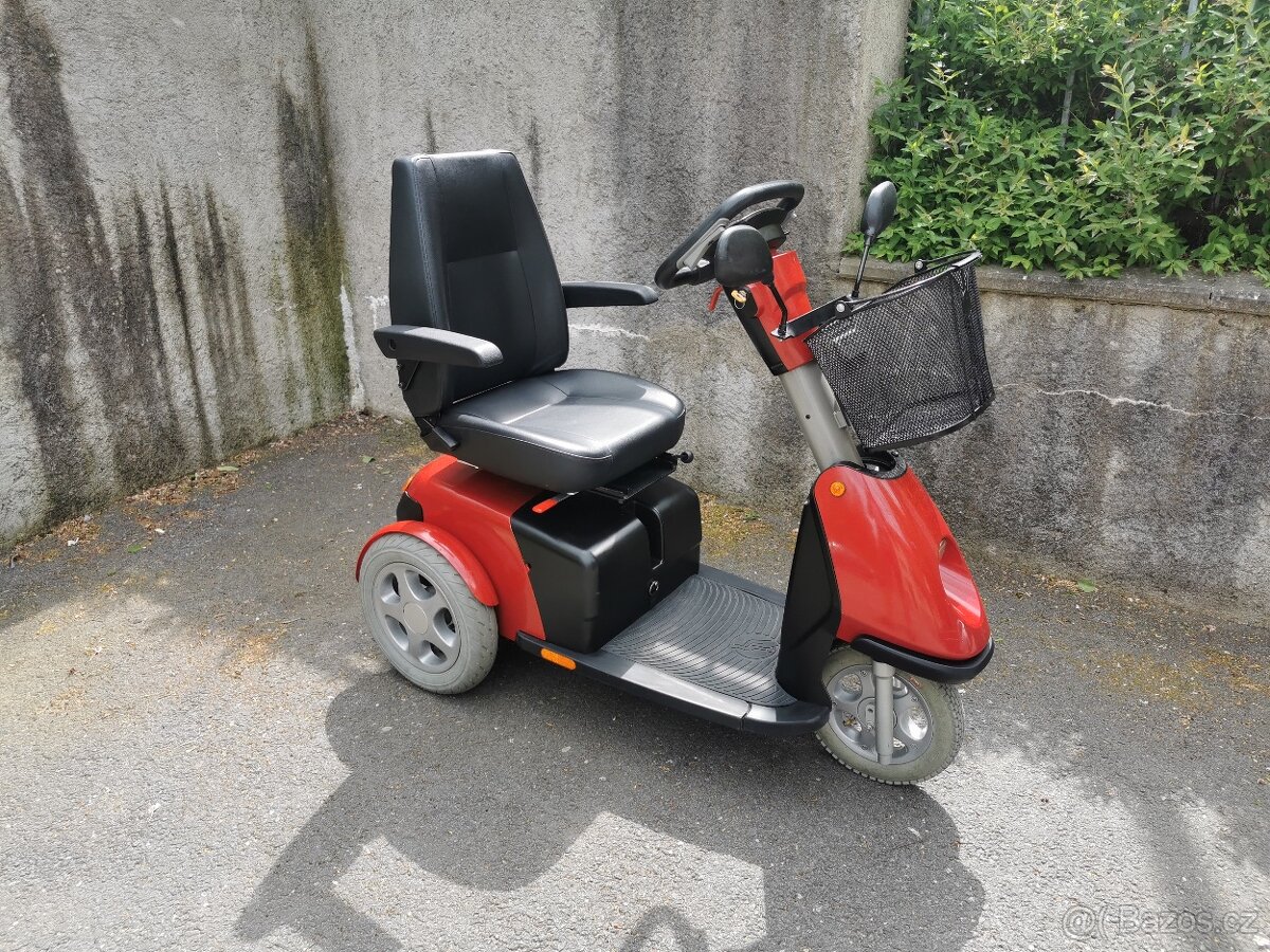 Elektrický skútr Trophy Booster 6 - 4