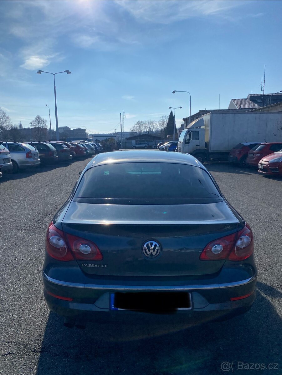 VW Passat CC - 4