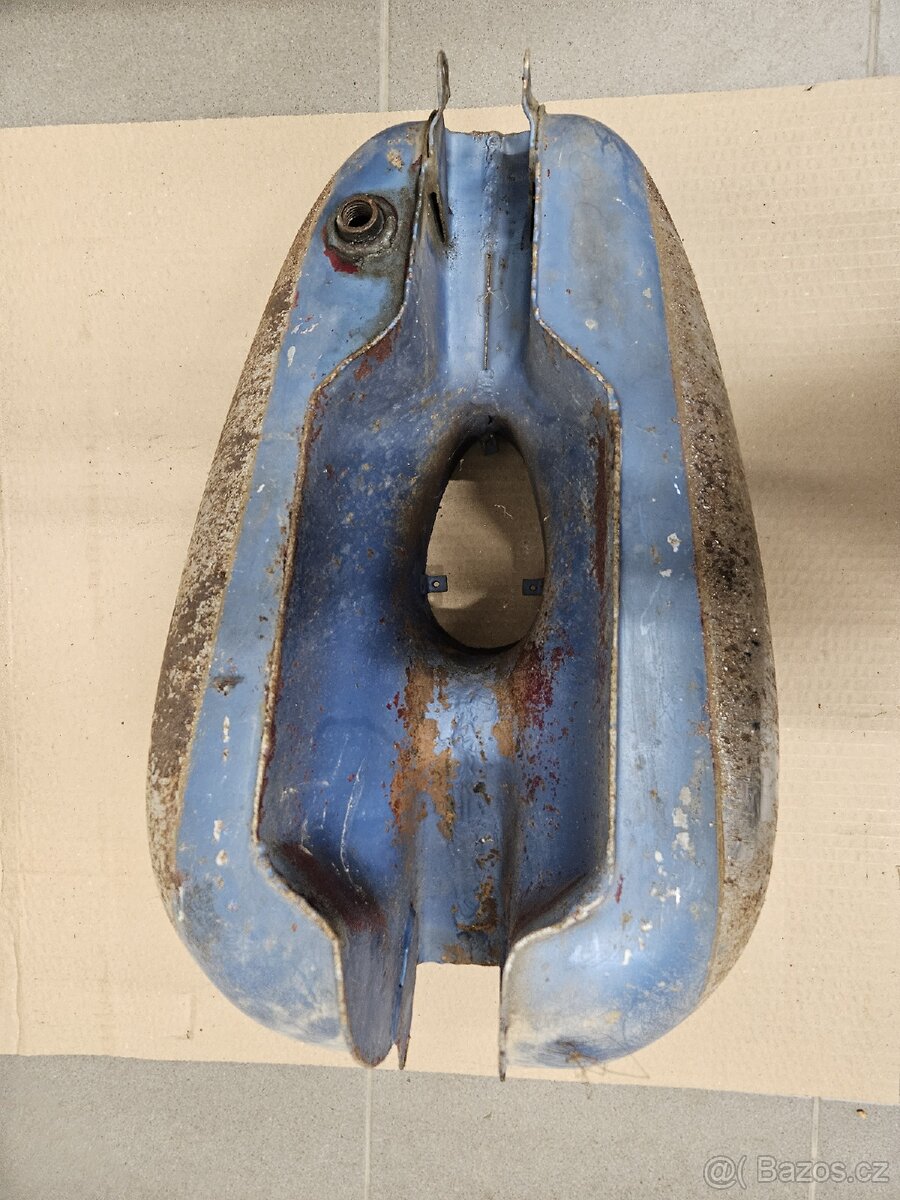 Jawa 250 353 nádrž - 4