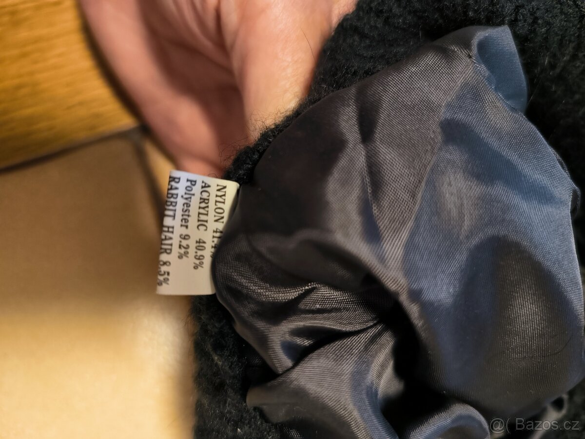 Dámská zimní čepice - 4