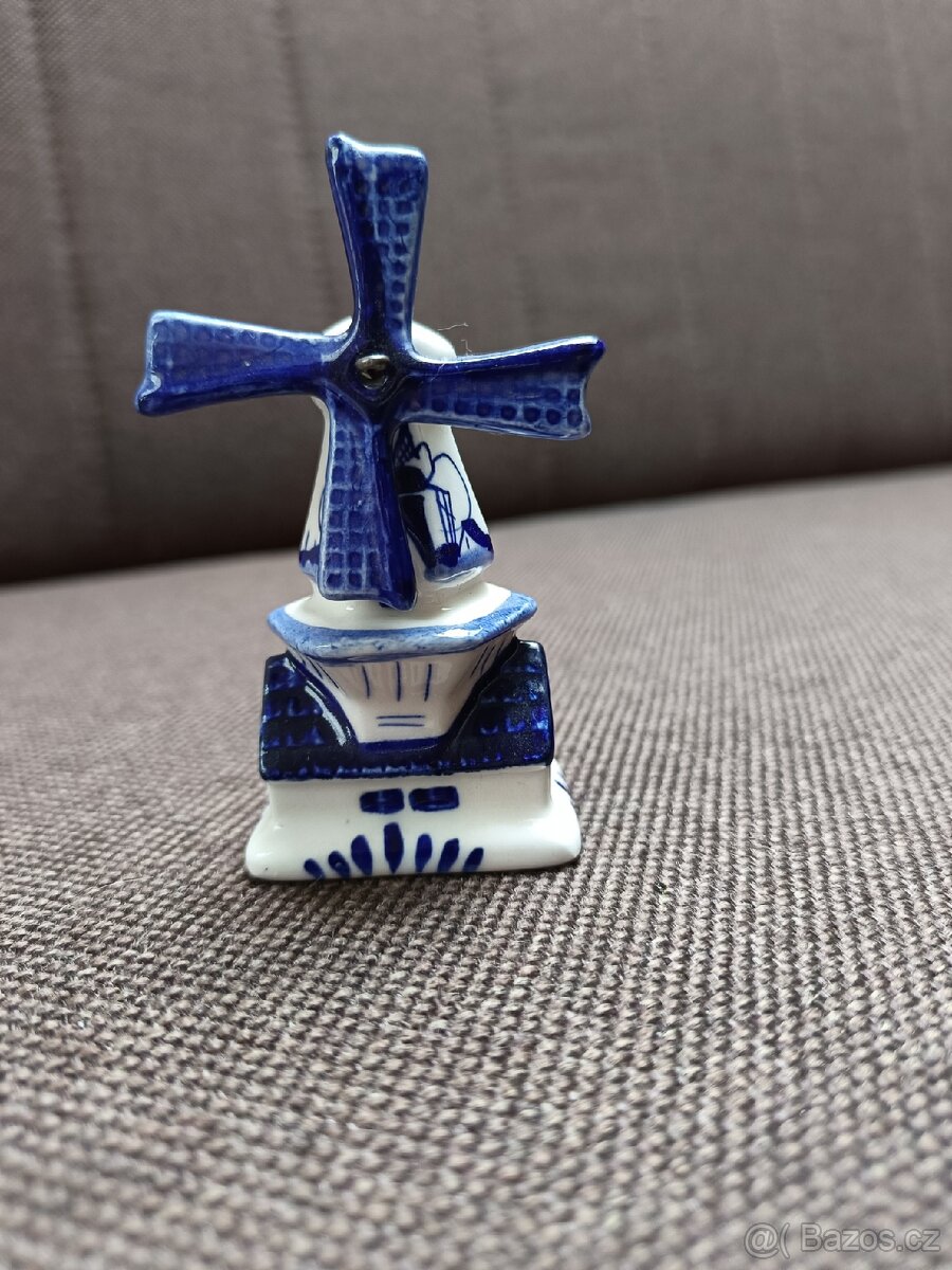 Keramika ve stylu " Delft Blue" - 4