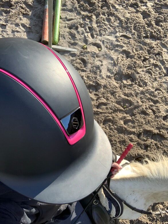 Jezdecká přilba - 4