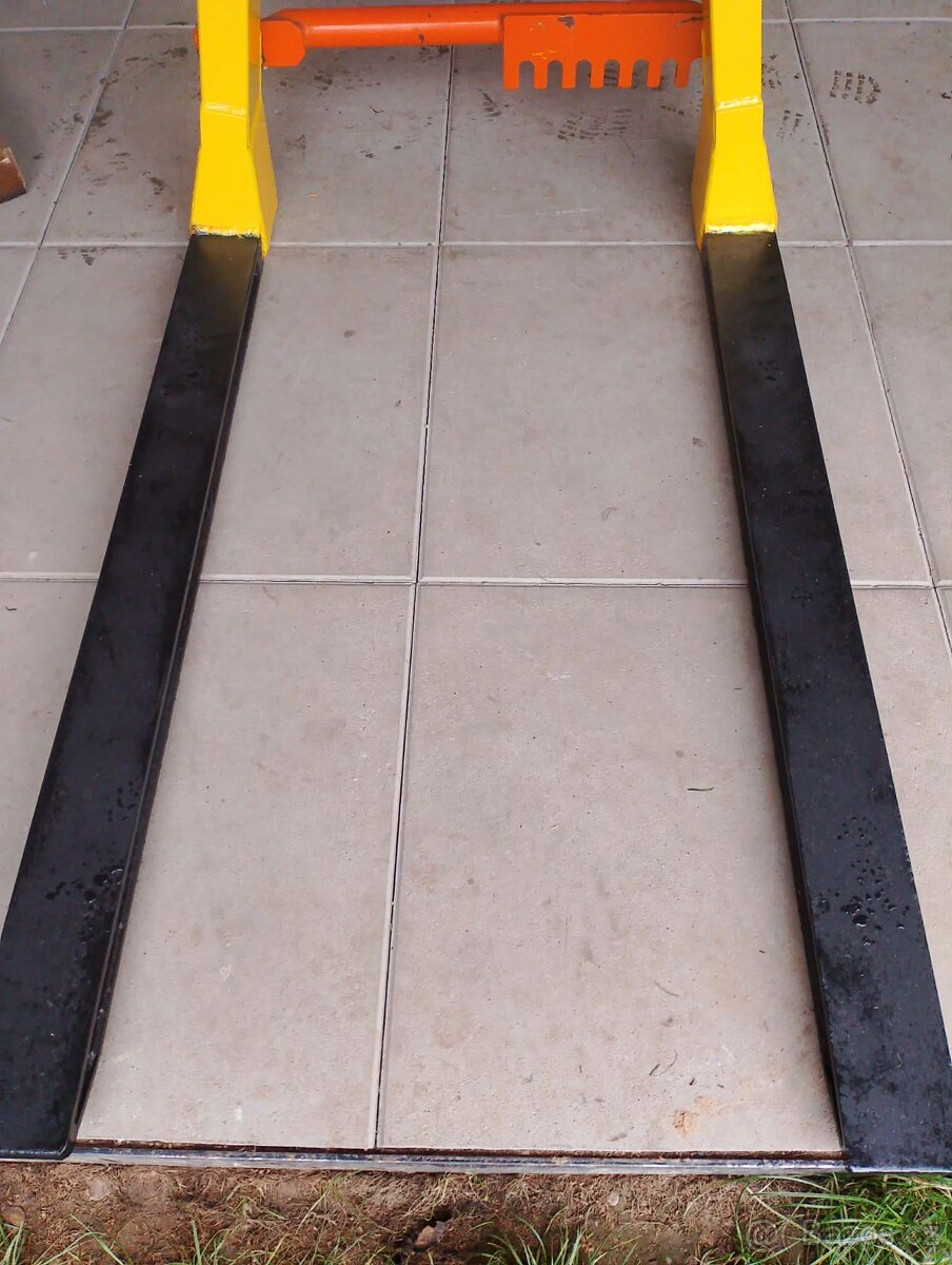 Paletový závěs - 4