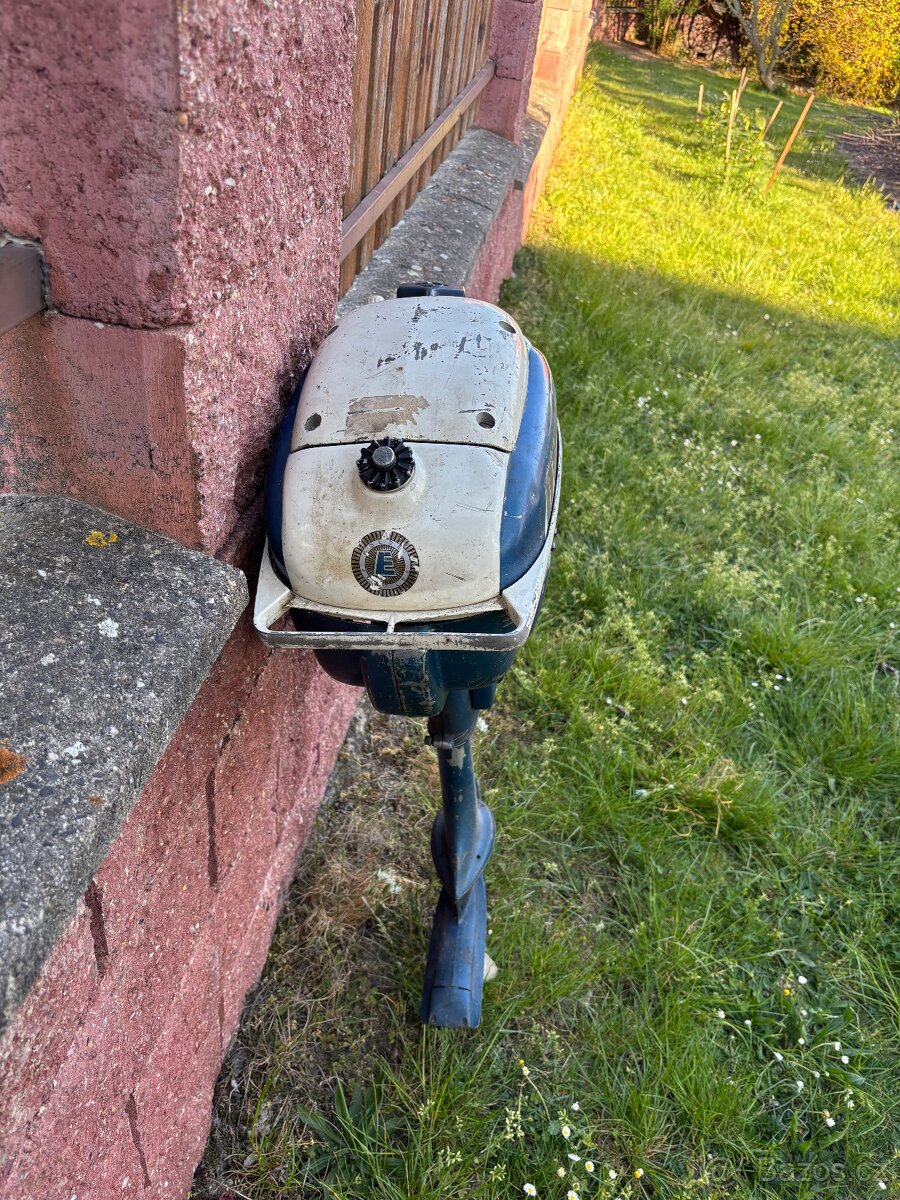 Motor Evinrude 3hp - 4