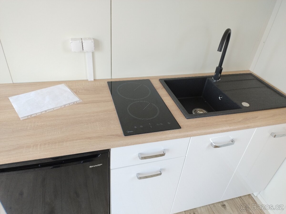 Mobilní domek 10x3m / Tiny house / Maringotka - 4