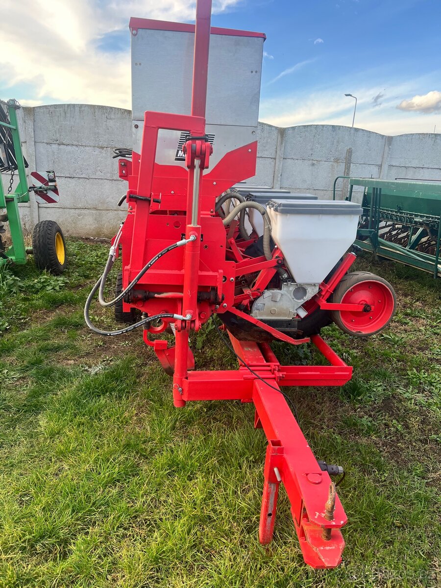 Secí stroj becker - 4