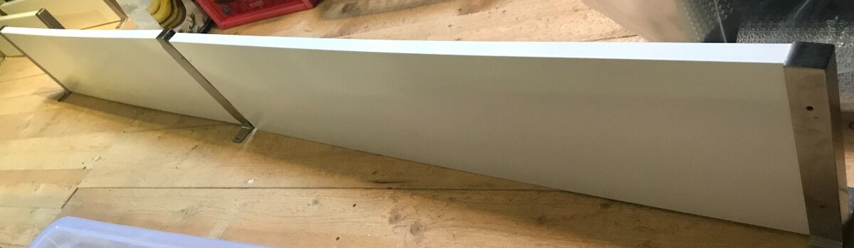 Nástěnné police, bílé barvy - 4