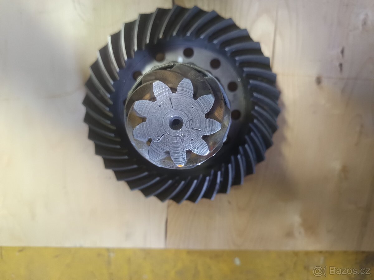 Kuželové soukolí Manitou - 4