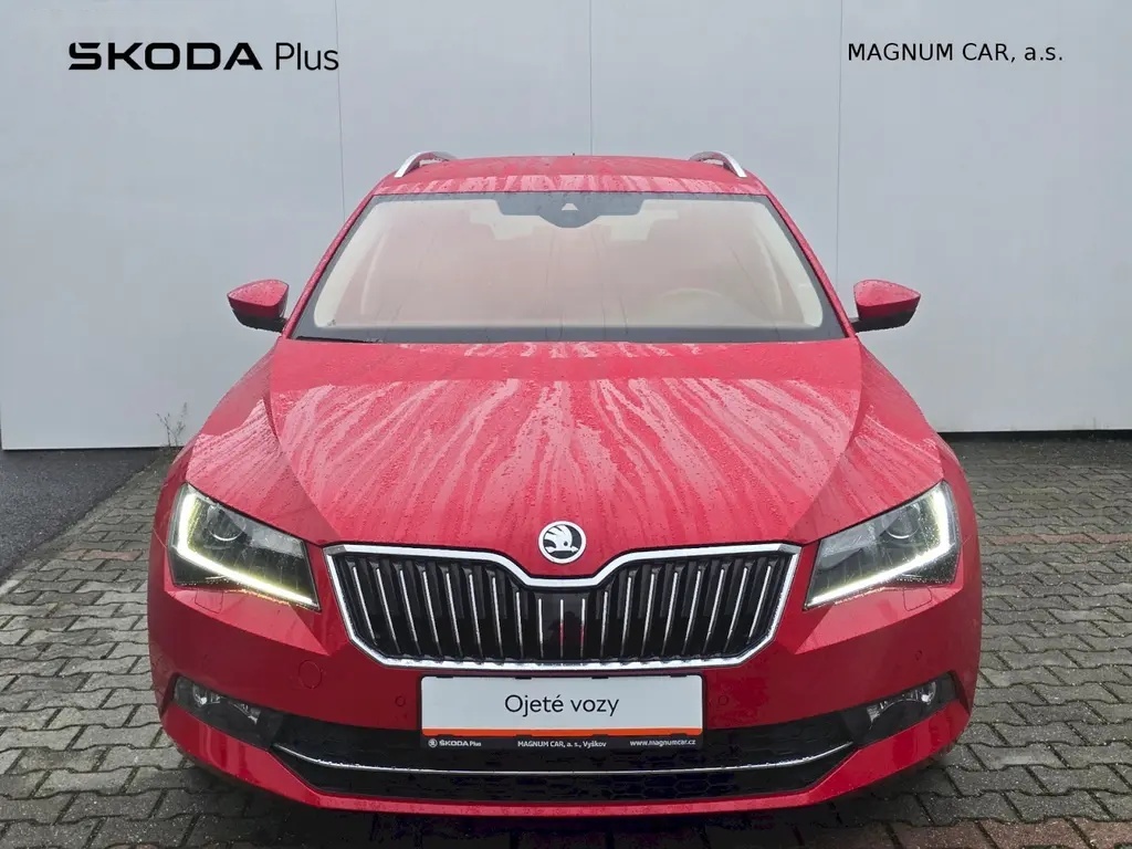 Škoda Superb, COMBI STYLE 2,0 TDi / 140 kW D - 4