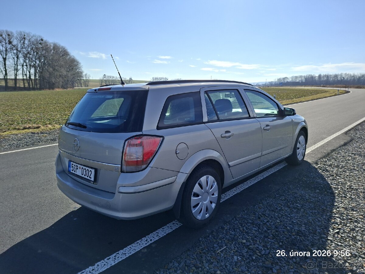 Opel Astra 1.6i, nová STK - 4