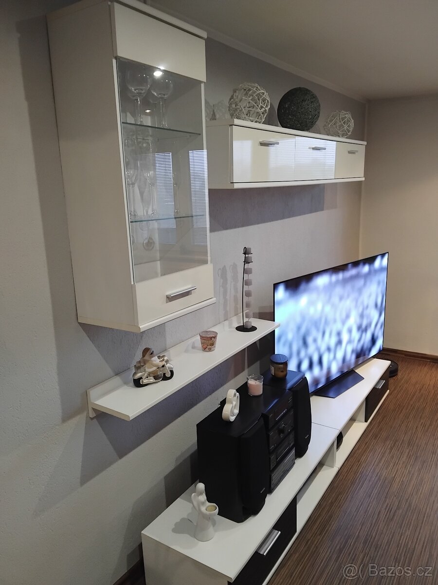 Obývací stěna - 4