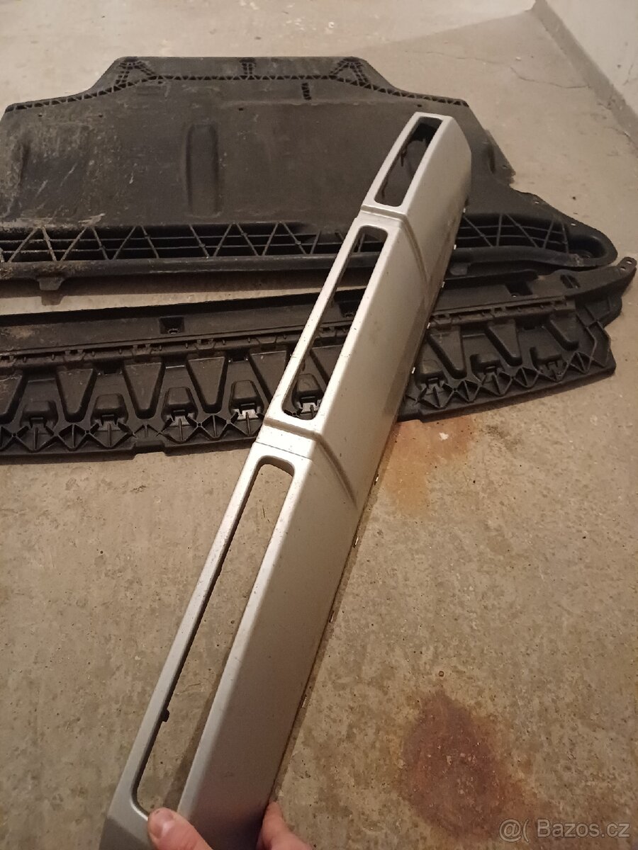 Díly Škoda Scout - 4