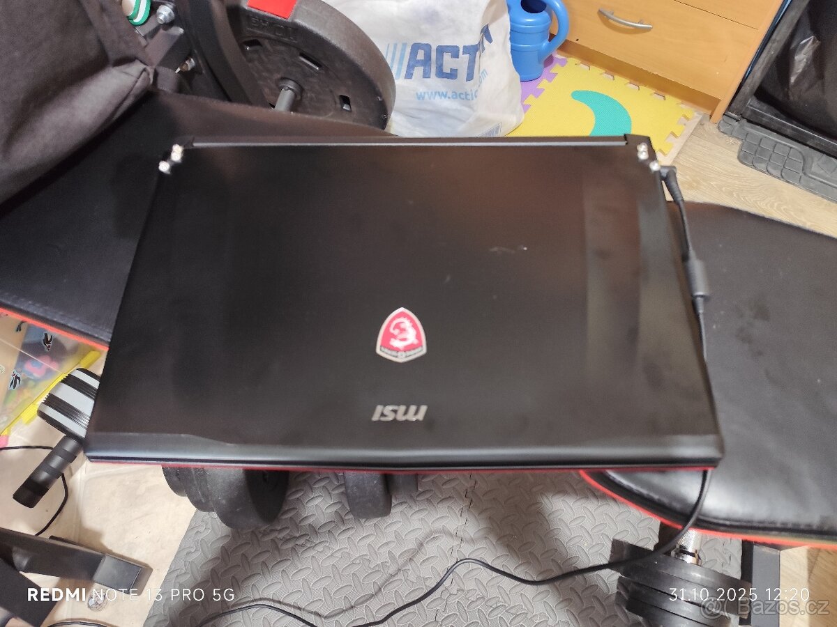 MSI GE72 Apache Pro (GE72 6QF-007CZ Apache Pro) - 4