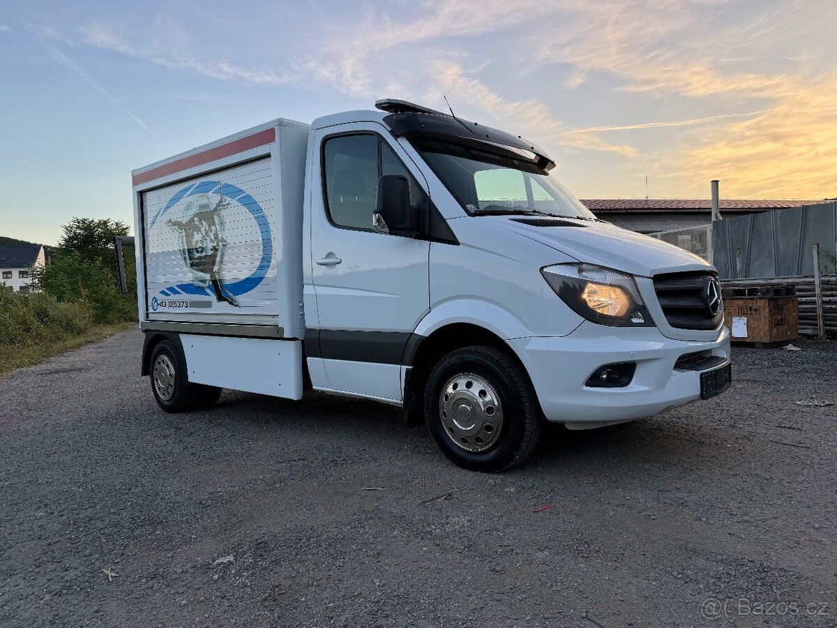 Odtahovka MB Sprinter uveze Daily ofiko DPH