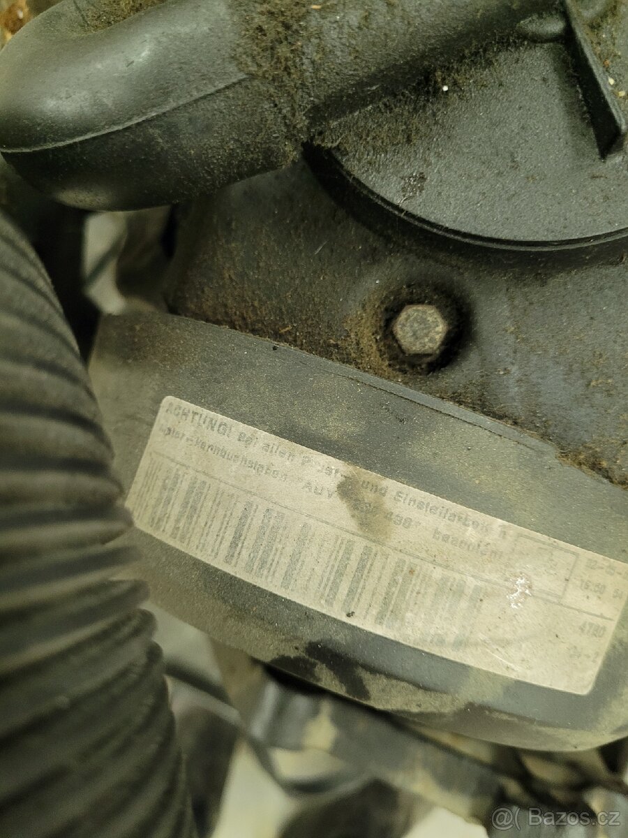 Motor 1,9 TDi 85 Kw typ motoru AUY - 4