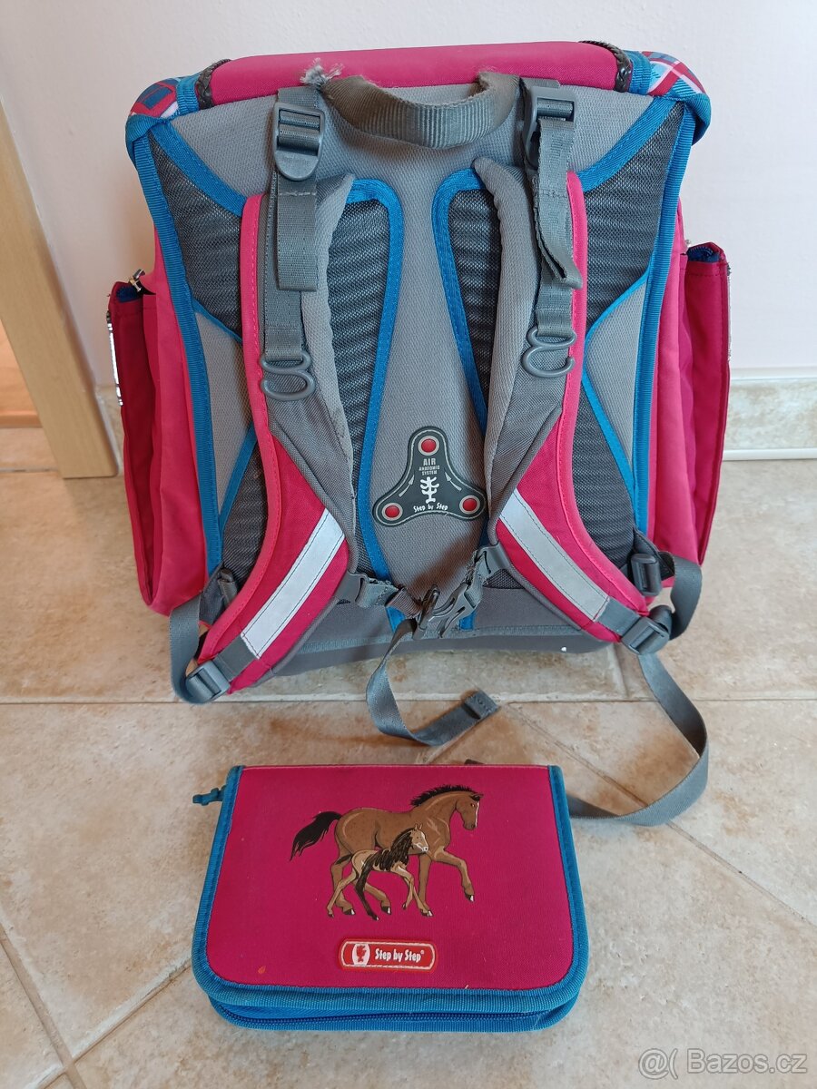 Školní aktovka taška Hama Step by step vítěz dTest - 4