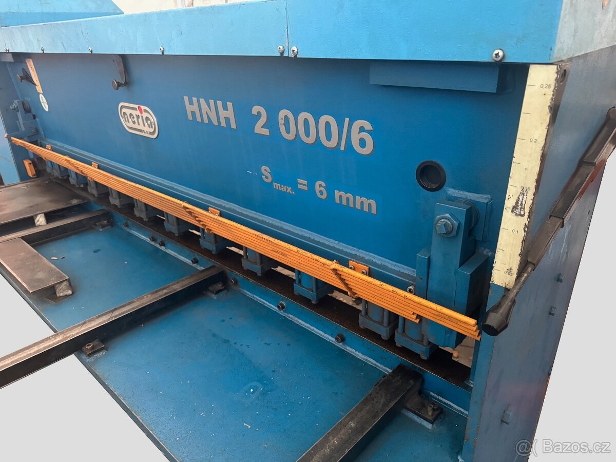 Prodáme hydraulické tabulové nůžky NERIA 200/6 - 4