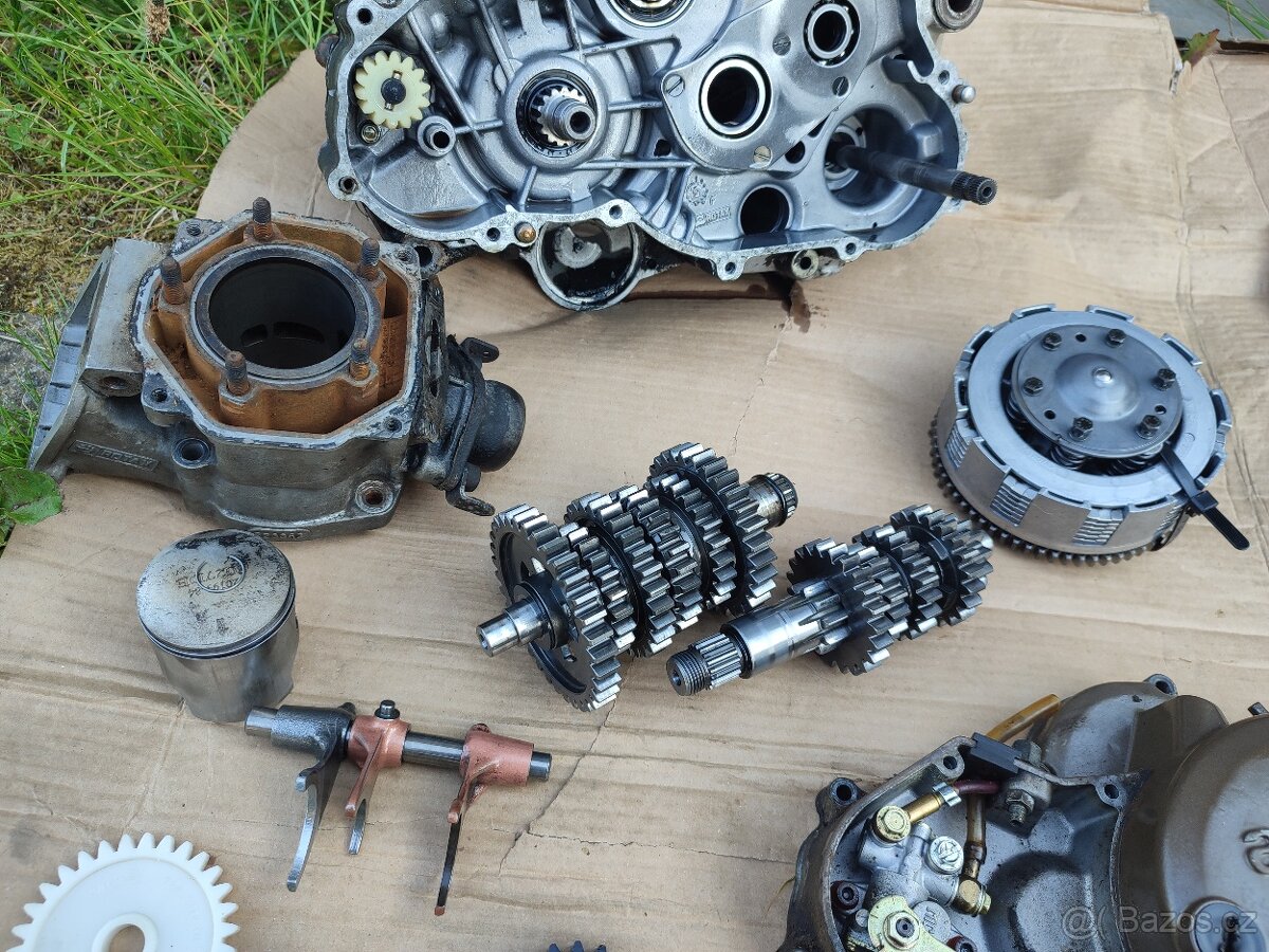 Aprilia 125 rotax 123 díly - 4