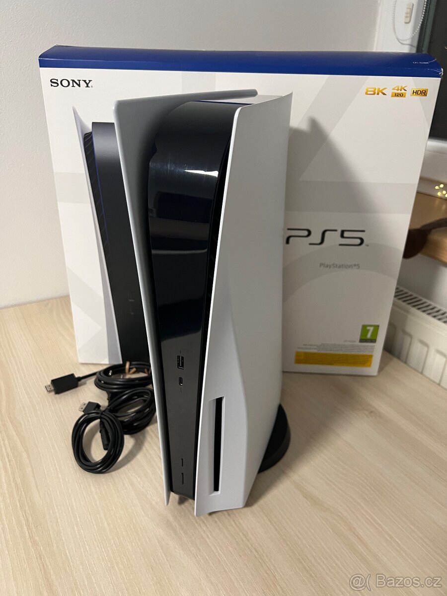 Herní konzole PS5 / PlayStation 5 s mechanikou - 4