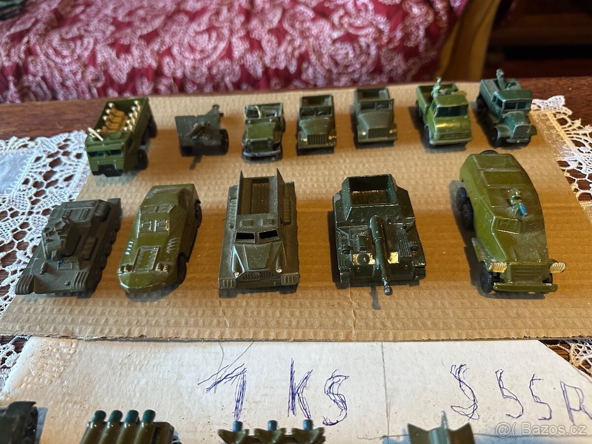 Vojenská autíčka - 4